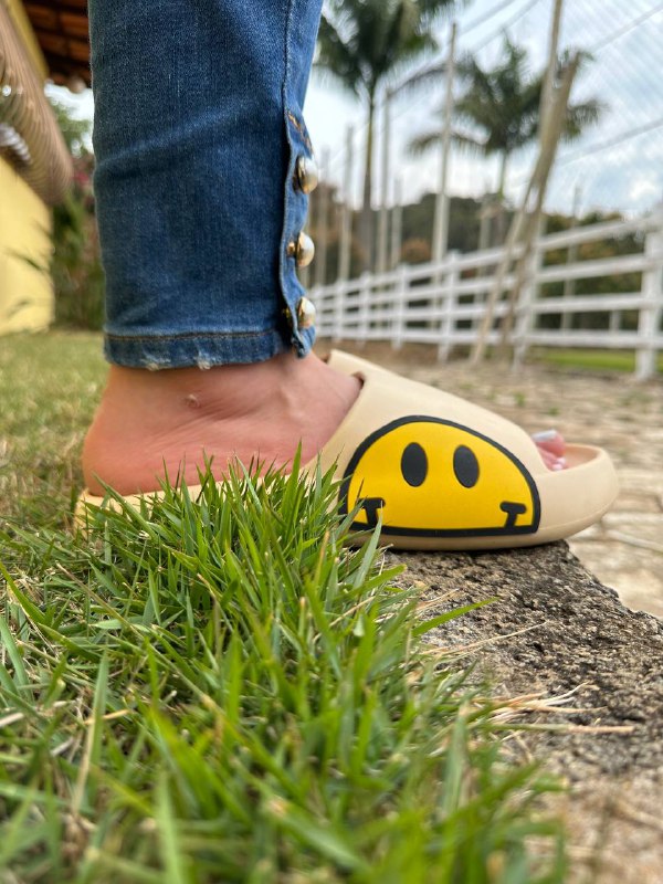 Combo Chinelo Slide Smiles Divertidos