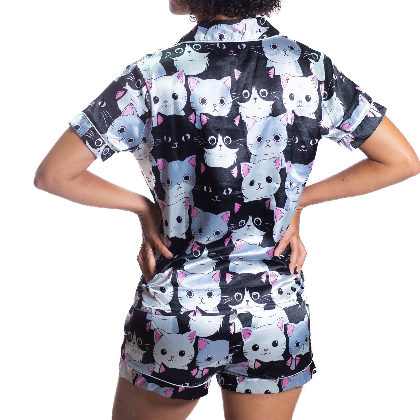 Pijama Americano Cetim Gatinho Preto e Branco