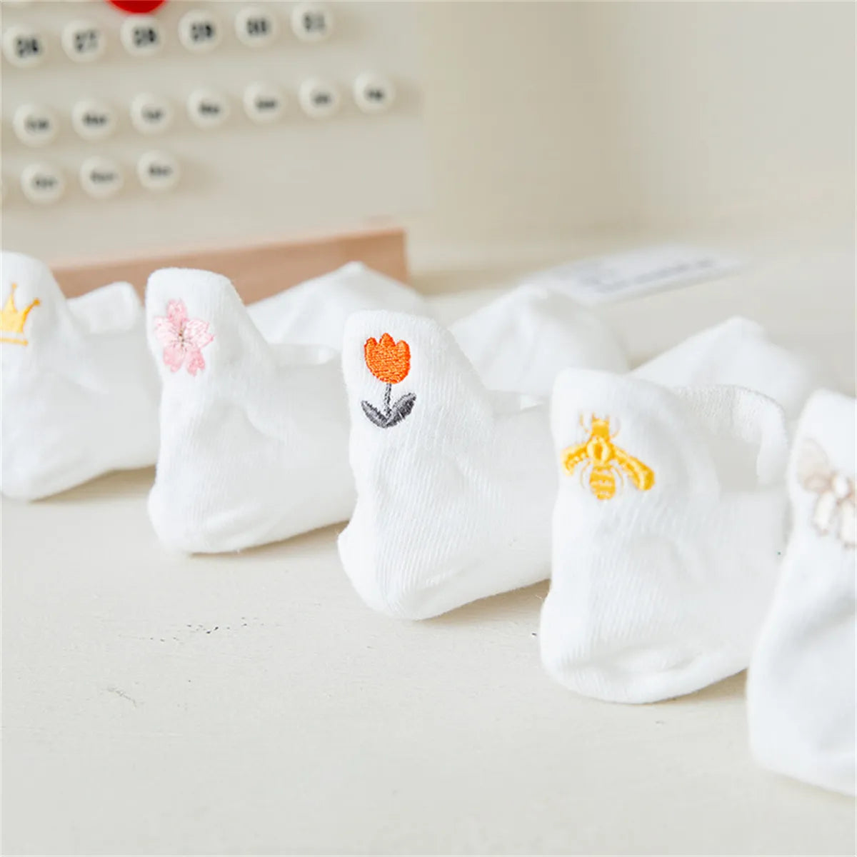 Meias Brancas Casual- 5 pares